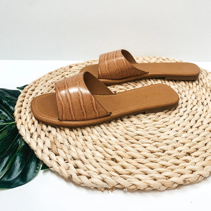 Last Chance Size 6.5 | Always in the Lead Crocodile Slide On Sandals in Nude